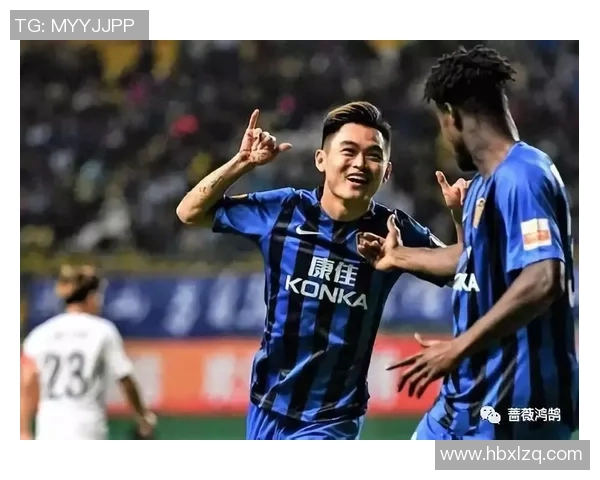 足球巨星风采尽显清晰定格瞬间 揭示场上英雄背后的奋斗与荣耀